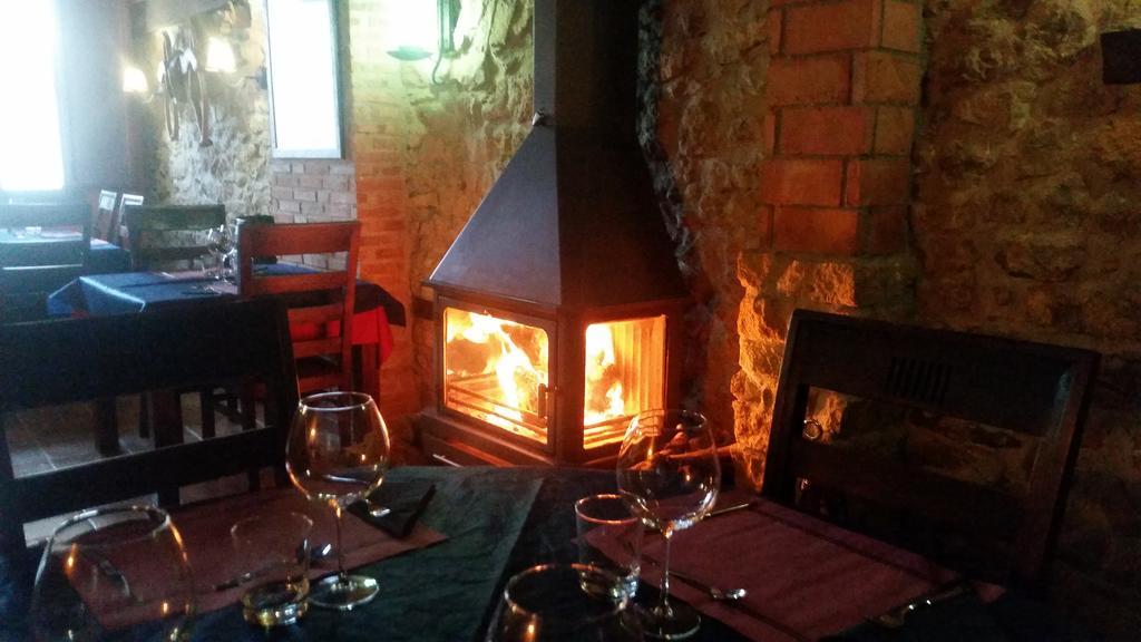Hotel Rural El Horno De Aliaga ภายนอก รูปภาพ