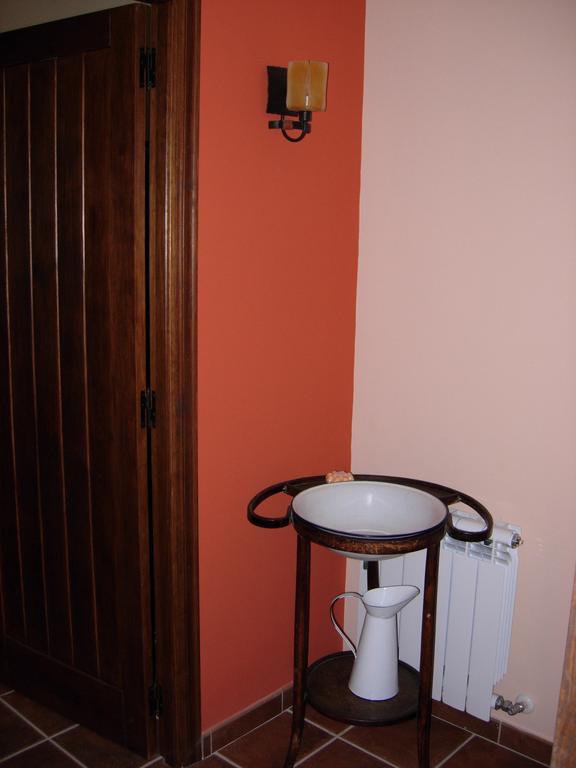 Hotel Rural El Horno De Aliaga ภายนอก รูปภาพ