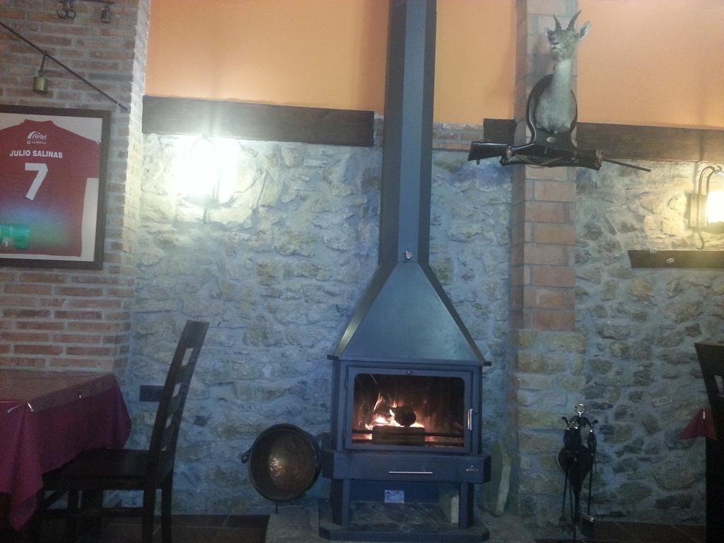 Hotel Rural El Horno De Aliaga ภายนอก รูปภาพ